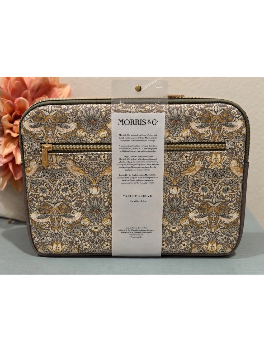 Morris & Co Strawberry Thief Laptop & Tablet Sleeve & Multipurpose Pouch-
Set 3 - Picture 8 of 11
